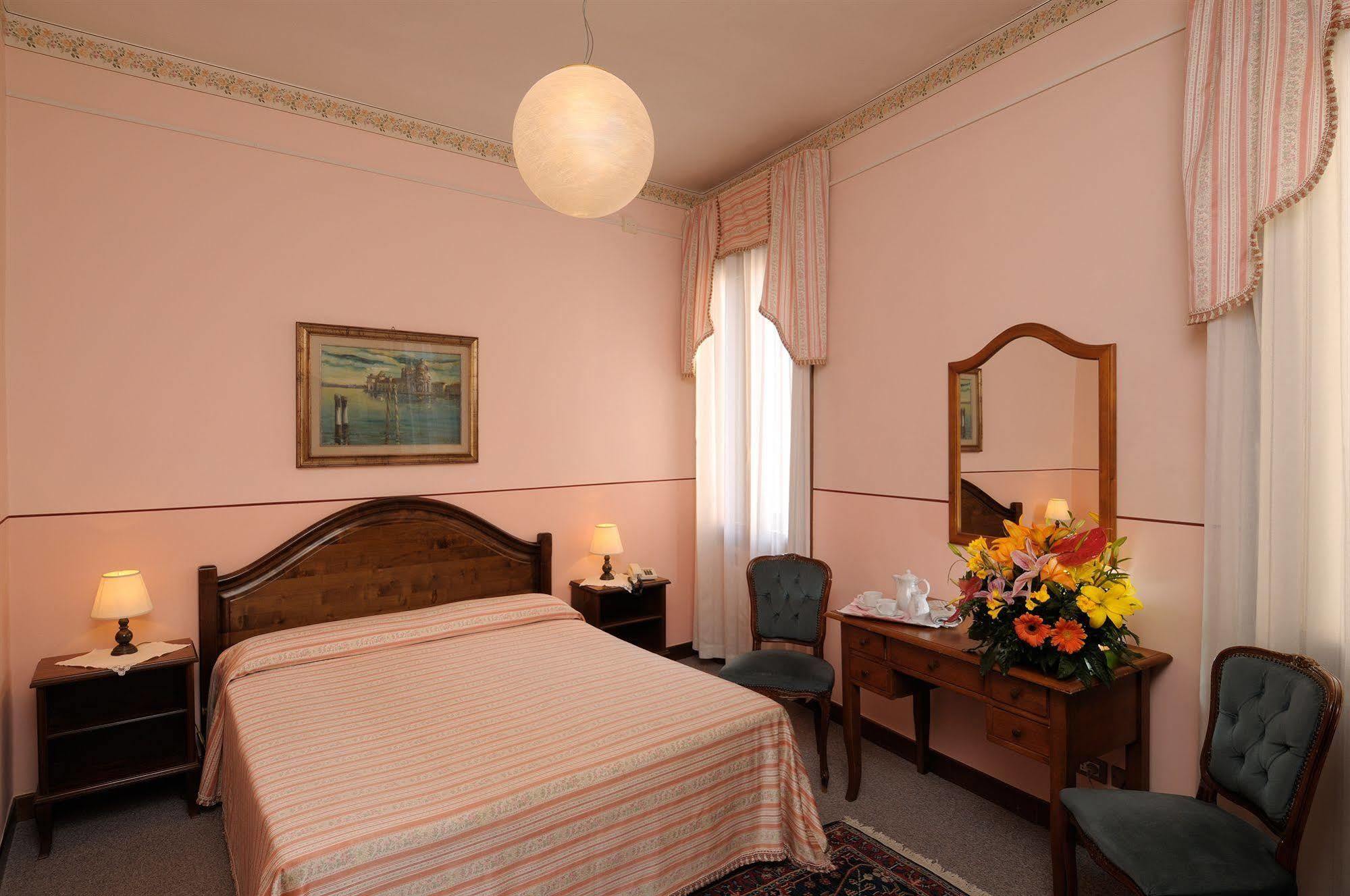 De L'Alboro Hotel Venice Luaran gambar